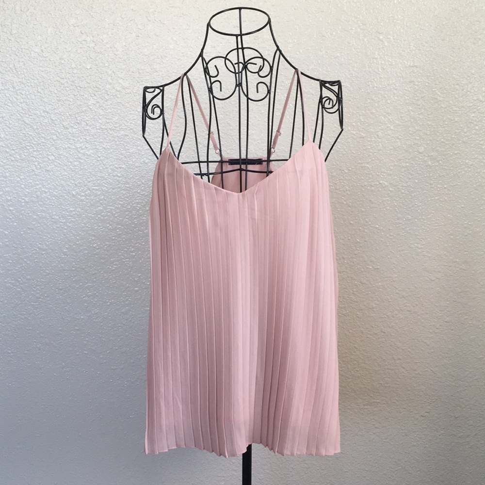 NEW! Harlowe & Graham Pleated Blouse - Picture 1 of 5